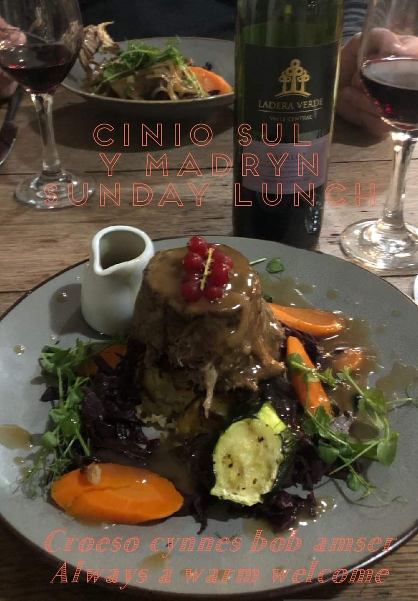 YMadryn's tweet photo. Bwydlen llawn 'Cinio Sul' yn ôl o Dydd Sul yma ymlaen..dilynnwch y linc i archebu bwrdd...
 https://t.co/jbDX6G8GNN

Our full Sunday Lunch menu will be back from this Sunday onwards. Follow the link above to book your table.. https://t.co/9EdEo1T61f