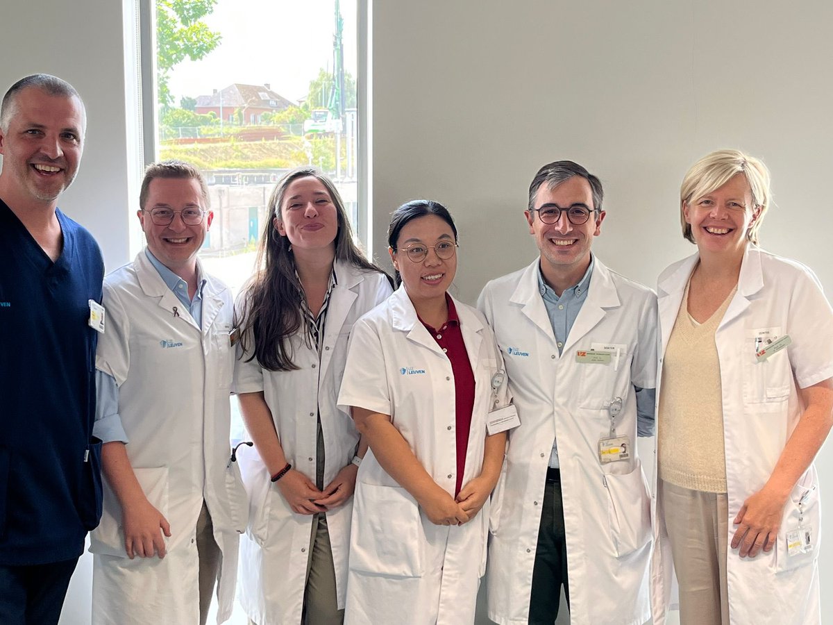 ibdleuven's tweet photo. It was truly an honour and pleasure hosting @IvannaCandel 🇦🇷 and Kang Chao 🇨🇳 for a clinical observership in our IBD unit during the summer @UZLeuven @KU_Leuven! Grateful to #ECCO and #AOCC for their support in making these fellowships possible !! #unitedwestand #globalIBD🌎 https://t.co/FUVCbnZp7C