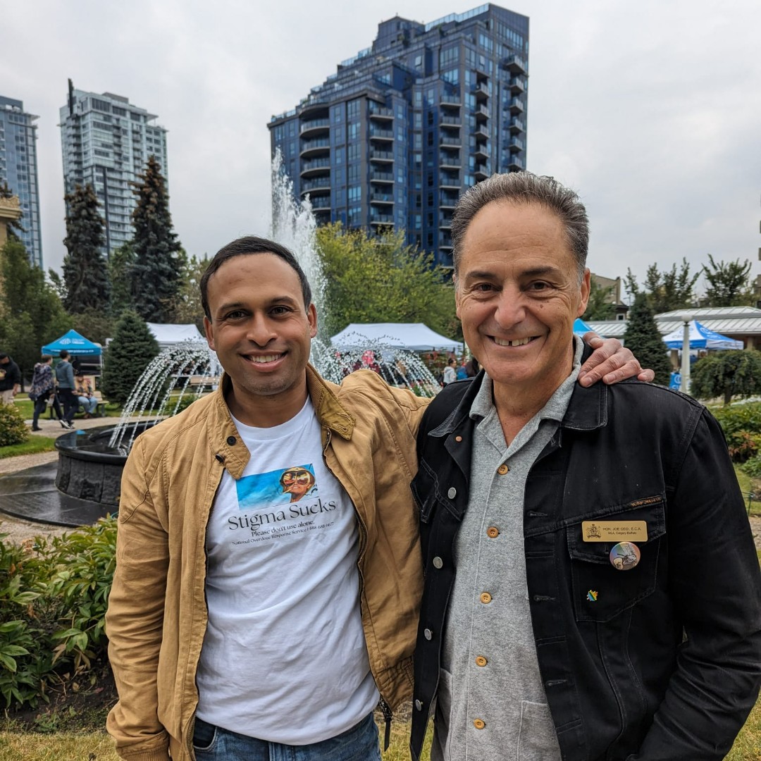 joececiyyc's tweet photo. The death rate from preventable poisonings has tripled under the UCP's watch. Today is International Overdose Awareness Day - a day of mourning and action. Thank you to #cpl and #safeworks for hosting a great resource fair at Central Memorial Park.
@AAWEAR_
#IOAD2023 https://t.co/CP0AjZ4DN4