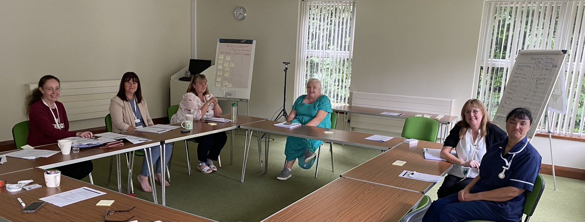 tracy earley tweet media