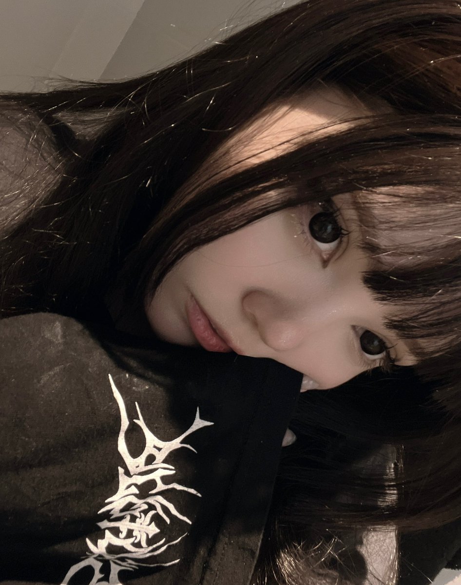 Hiii everyone!! 💕^^ 𝕲𝖔-𝖙𝖍𝖎𝖈𝖈 @ceoofgothicc