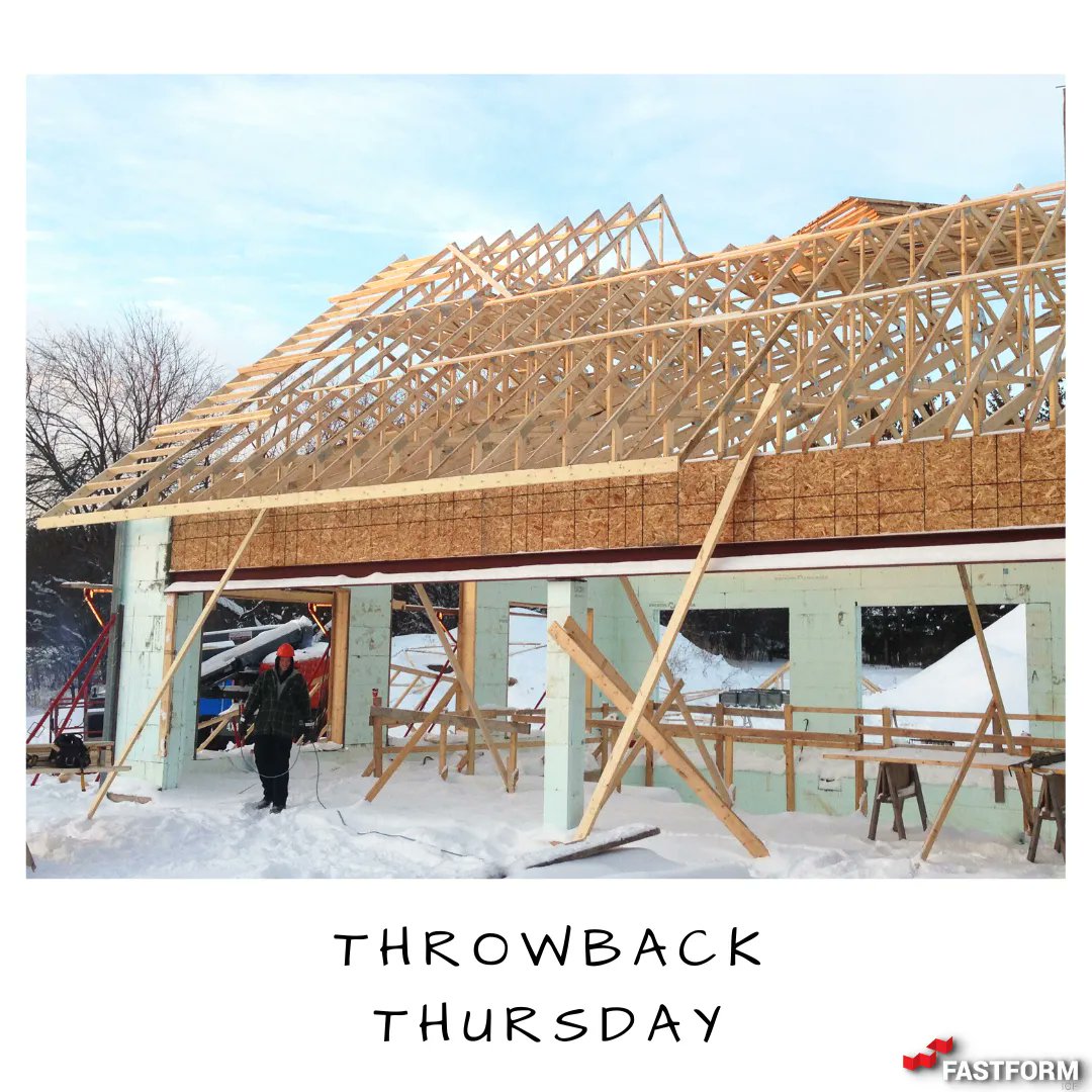 FastformICF's tweet image. TB to 2016 where JDC built this beautiful home with large garage outside of Orangeville. Can you make concrete columns with Nudura ICF? You bet you can! 

#Fastform #FastformICF #ThrowbackThursday #TBTmemories #SustainableConstruction  #Orangeville #Garage #ICFConstruction