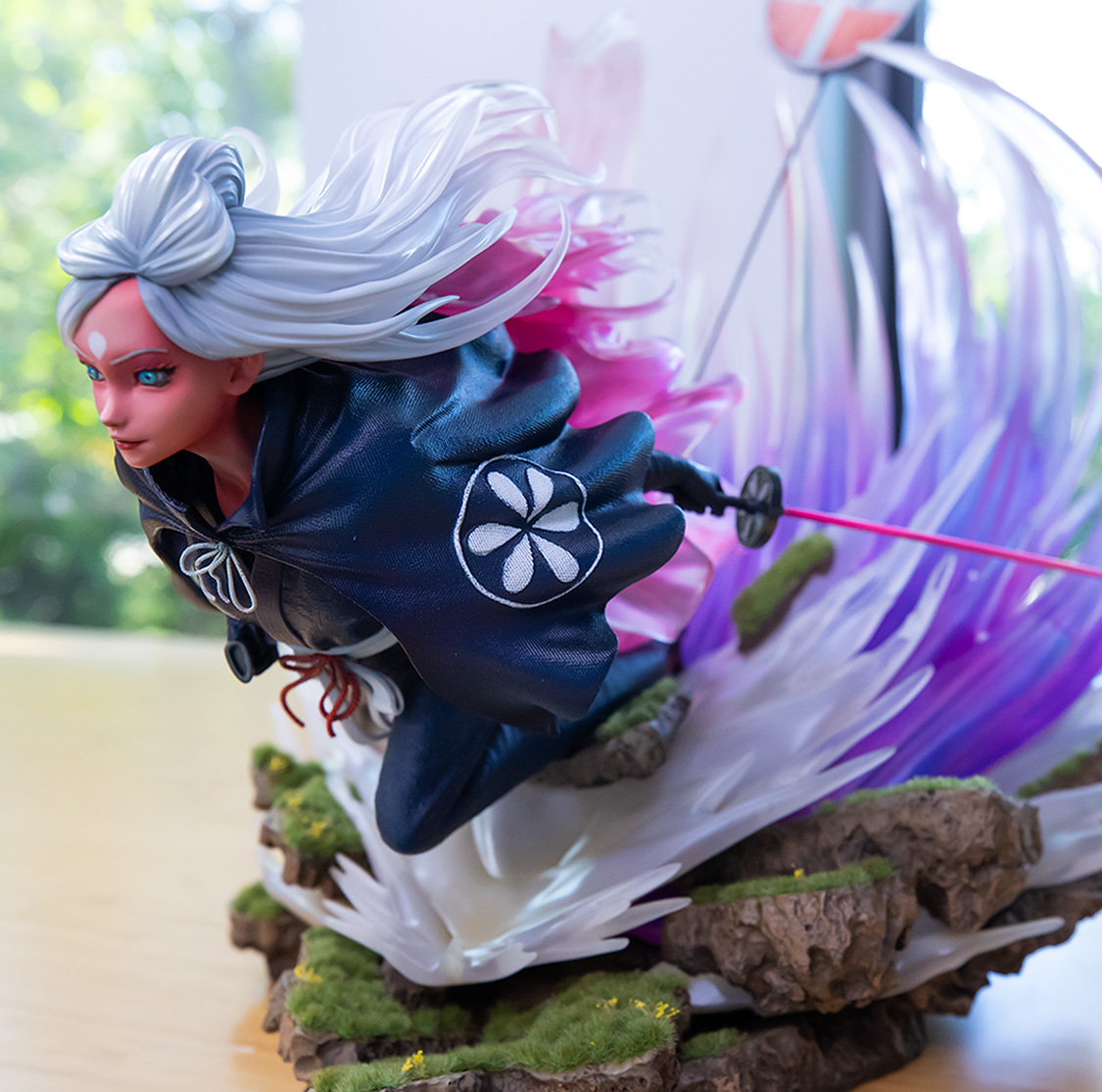 hey friends!! today is the LAST day to order the Nima premium figurine! after today, no more statues are gonna be made. hope u enjoy it!! 🌸🌸🌸 kinetiquettes.com/nima