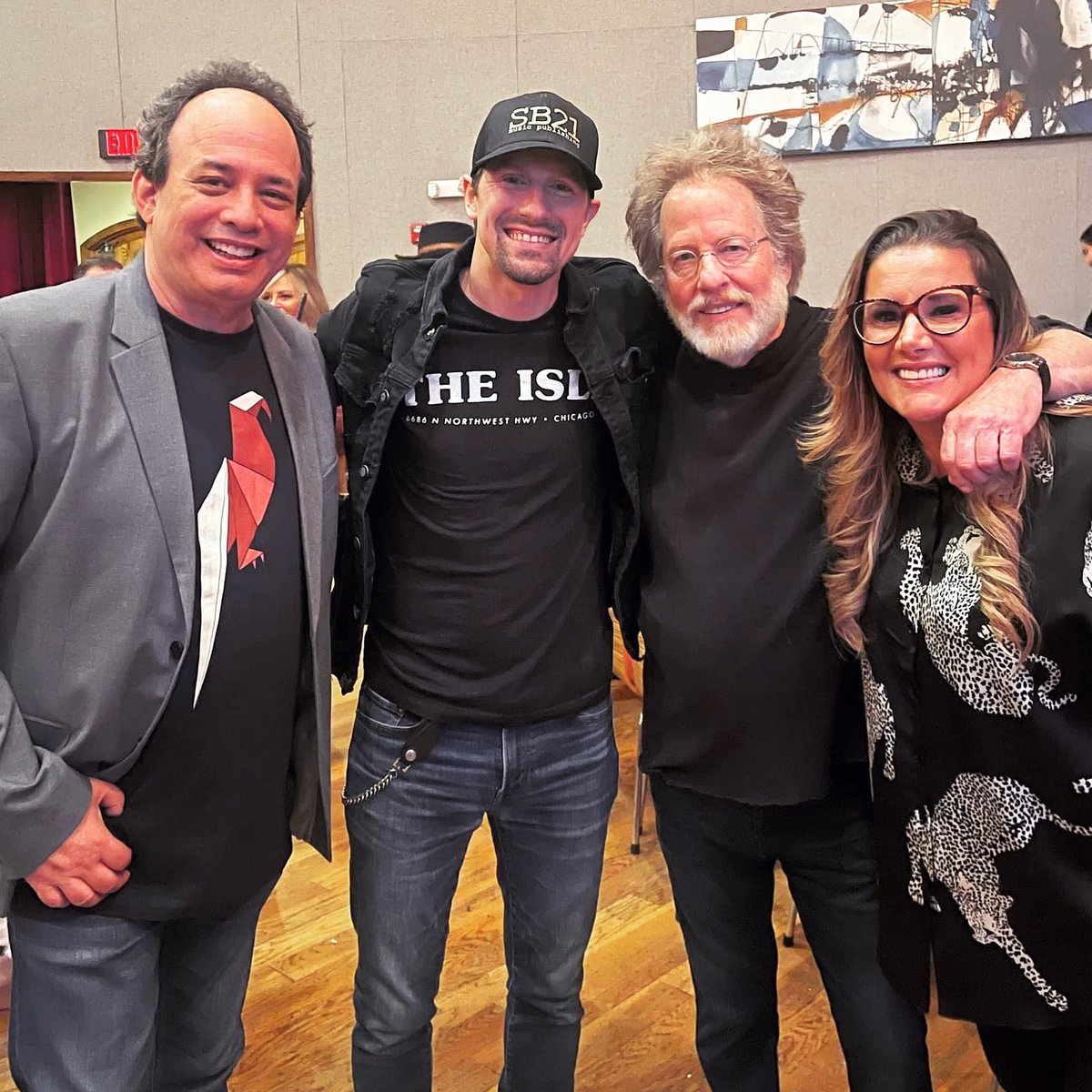michaeljaysongs's tweet image. One of these guys is in the Songwriters Hall Of Fame (⁦@stevedorffmusic⁩) and the other could join him there someday (⁦@_thejustinlove⁩) he’s THAT good. Here we are with former X Factor winner ⁦@SamBaileyREAL⁩ , one of the greatest singers ever. #SamBailey