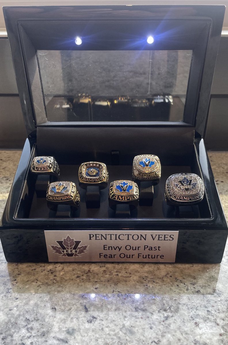 FredHarbinson's tweet photo. https://t.co/Gtw2edwRty