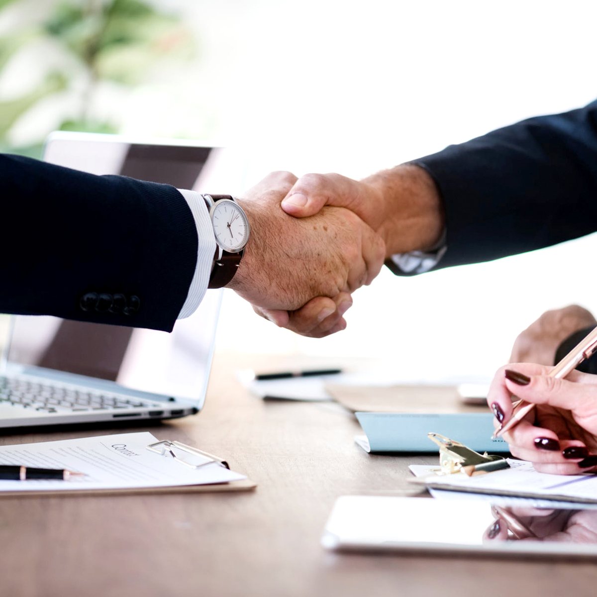 SeaportAgencies's tweet photo. Talking about your vessel husbandry needs: 

At Seaport Agencies, we offer services ensuring that your crew and all owner-related needs are met according to your expectations.

#CTM #spareparts #medicalassistant #ownersmatters #servicecompany #shipagency #seaportagencies https://t.co/m5rziPi58t