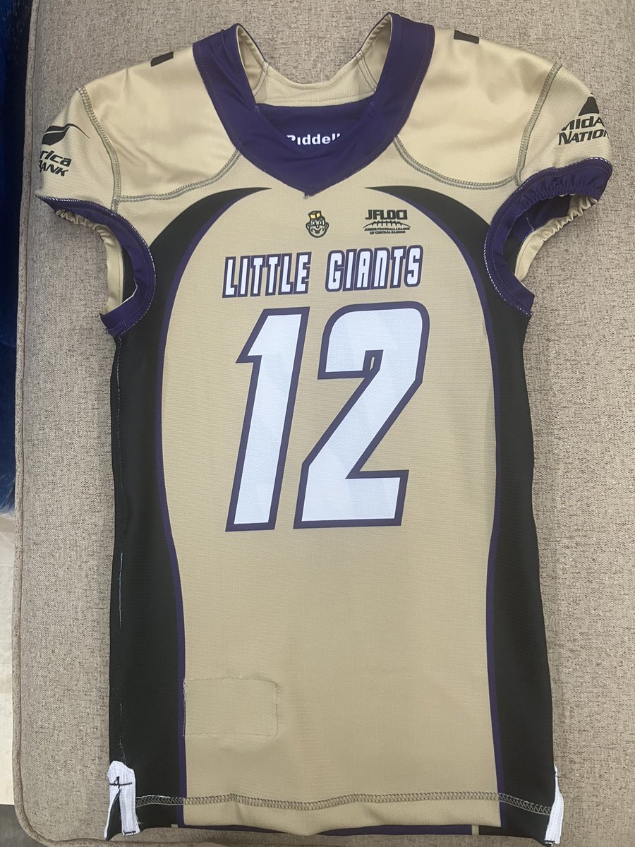 CoachHutton23's tweet photo. Canton JFL has new attitude and new look for the 2023 season. 👀👀🔥🔥 https://t.co/fBCDq7X3Vr