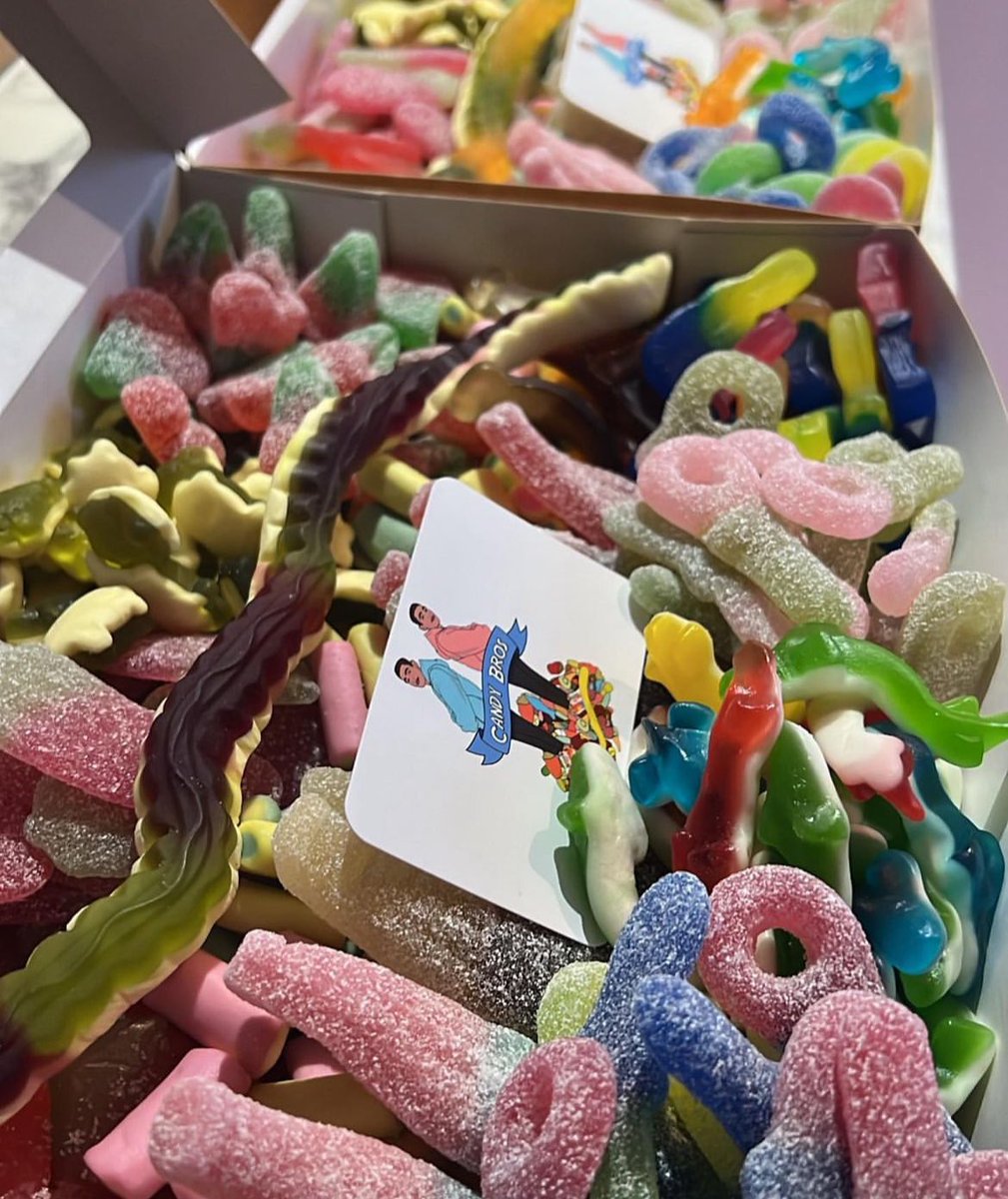 CaerphillyAFC's tweet photo. And for all your pop, sherbet and sweets for Saturday’s game, get onto the Candy Bro’s. 🤤🍬

https://t.co/Cz1nZfTlnC https://t.co/xVcu64zGB8
