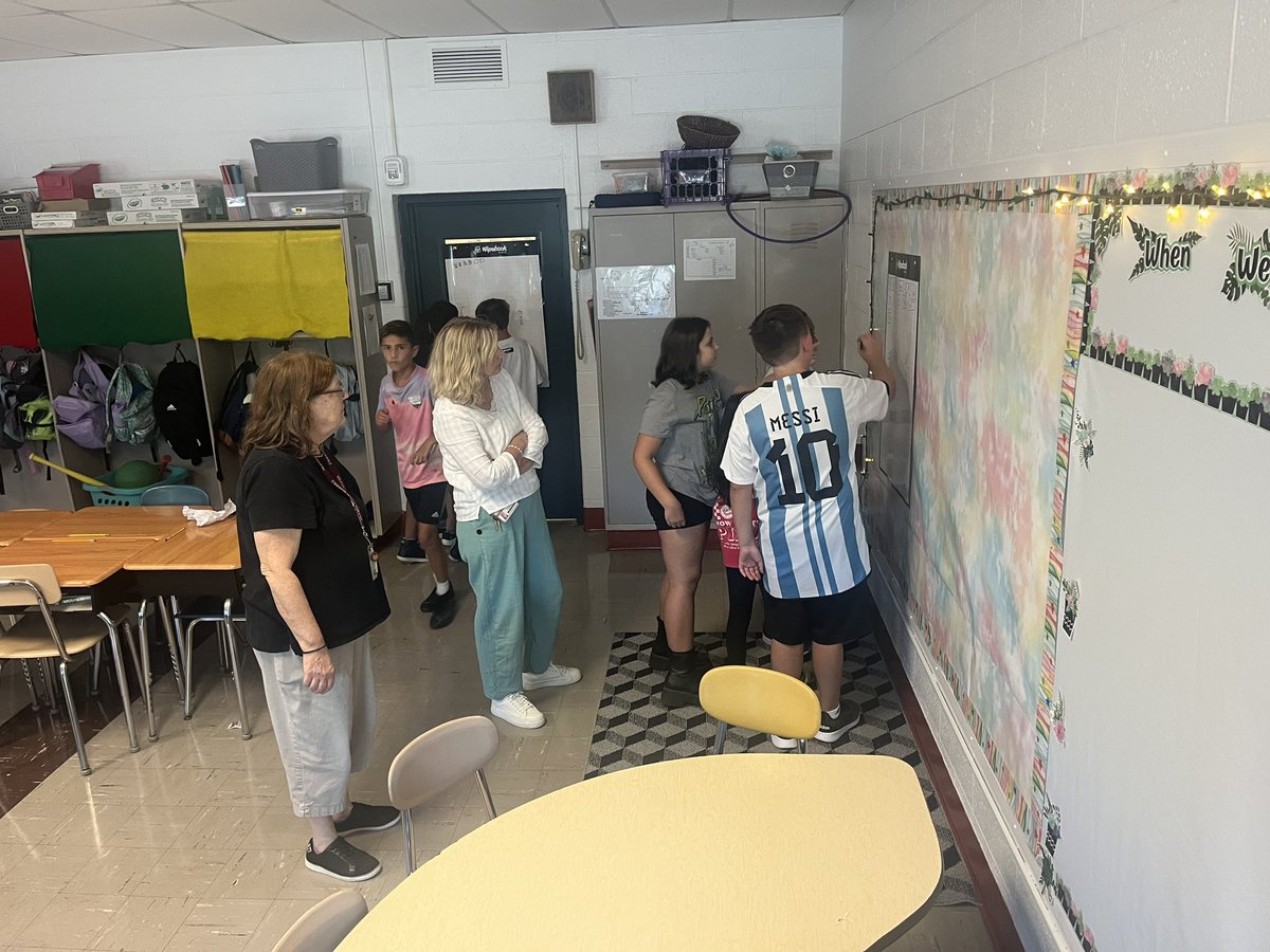 Sara Kaminski tweet media