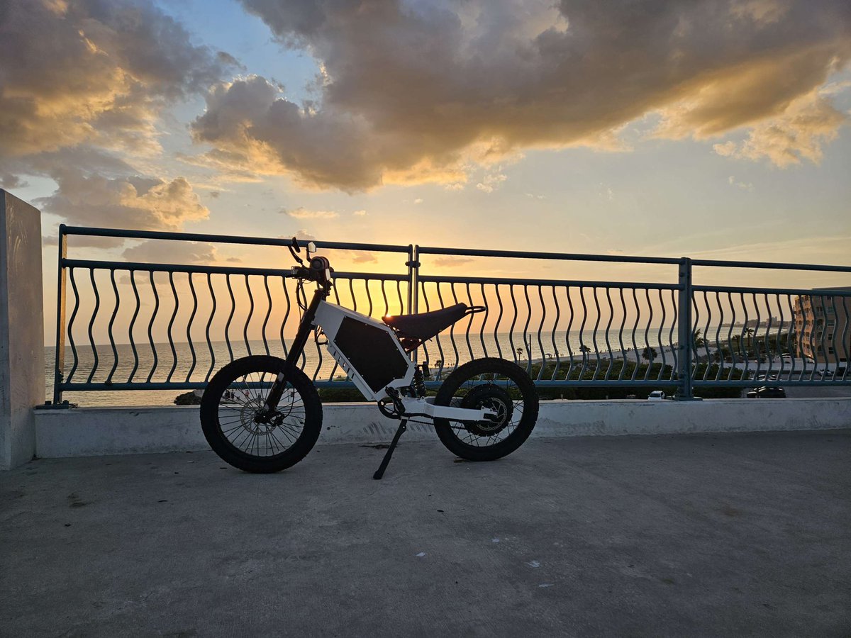 GoEVCorp1's tweet image. Let’s ride. 
#ebike #notesla #electric #tesla