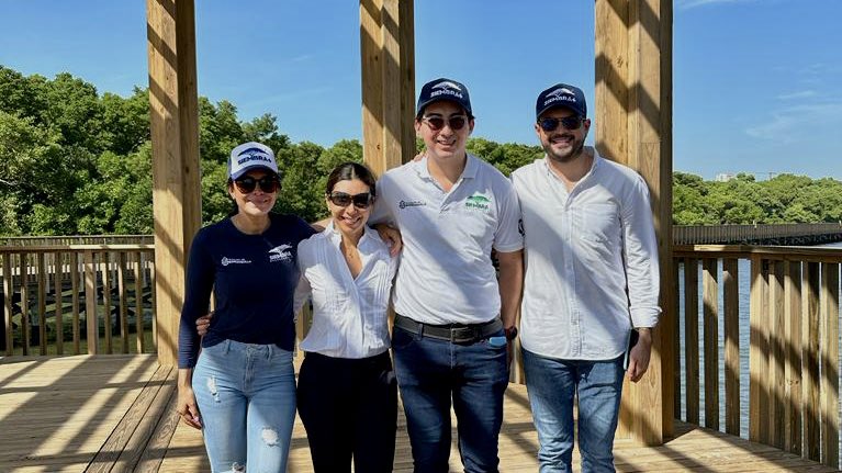 Katianavarrog's tweet photo. Hoy es un gran día para nuestra #Biodiverciudad 🌿 y es la apertura oficial del Ecoparque Ciénaga de Mallorquín. 

Qué alegria es vivir este momento único para Barranquilla, donde un sueño se hace realidad : #MallorquínVive https://t.co/1zkgqkbEQC