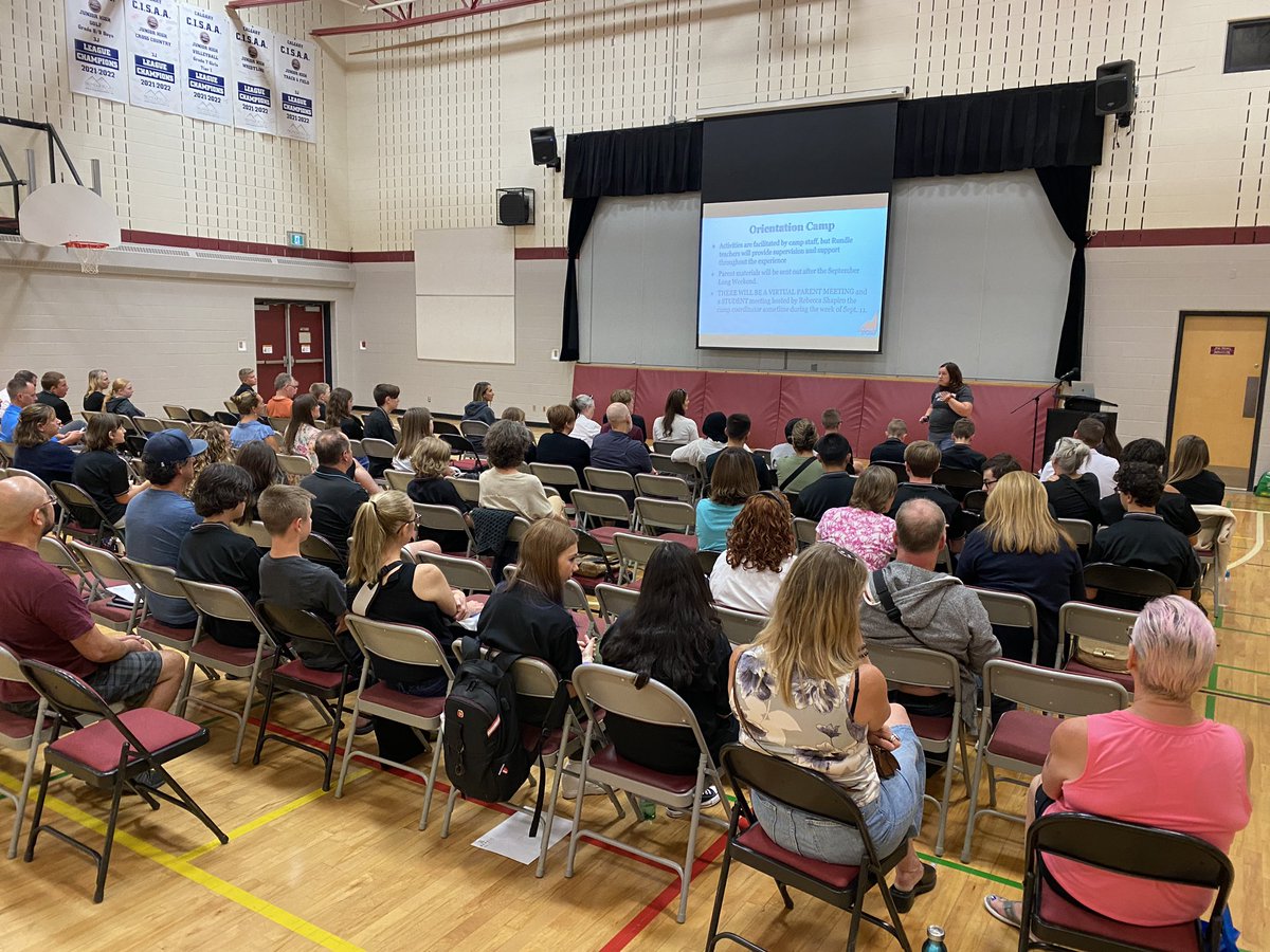 RundleStudio's tweet photo. Welcome back to school! We are excited to see our students together after hosting our in person orientation! Let’s have a great year together! @rundlecollege #WeAreRundle #OneRundle https://t.co/Z50lxC9rY1