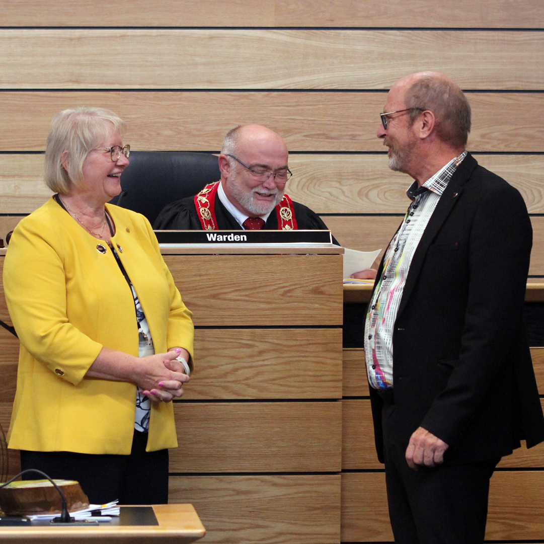 County of Renfrew tweet media