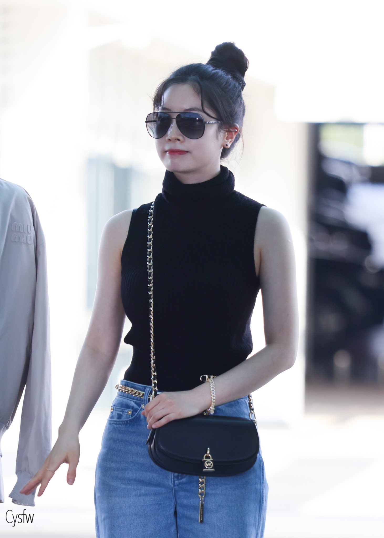 F4508uJaQAAFXKv?format=jpg&name=large