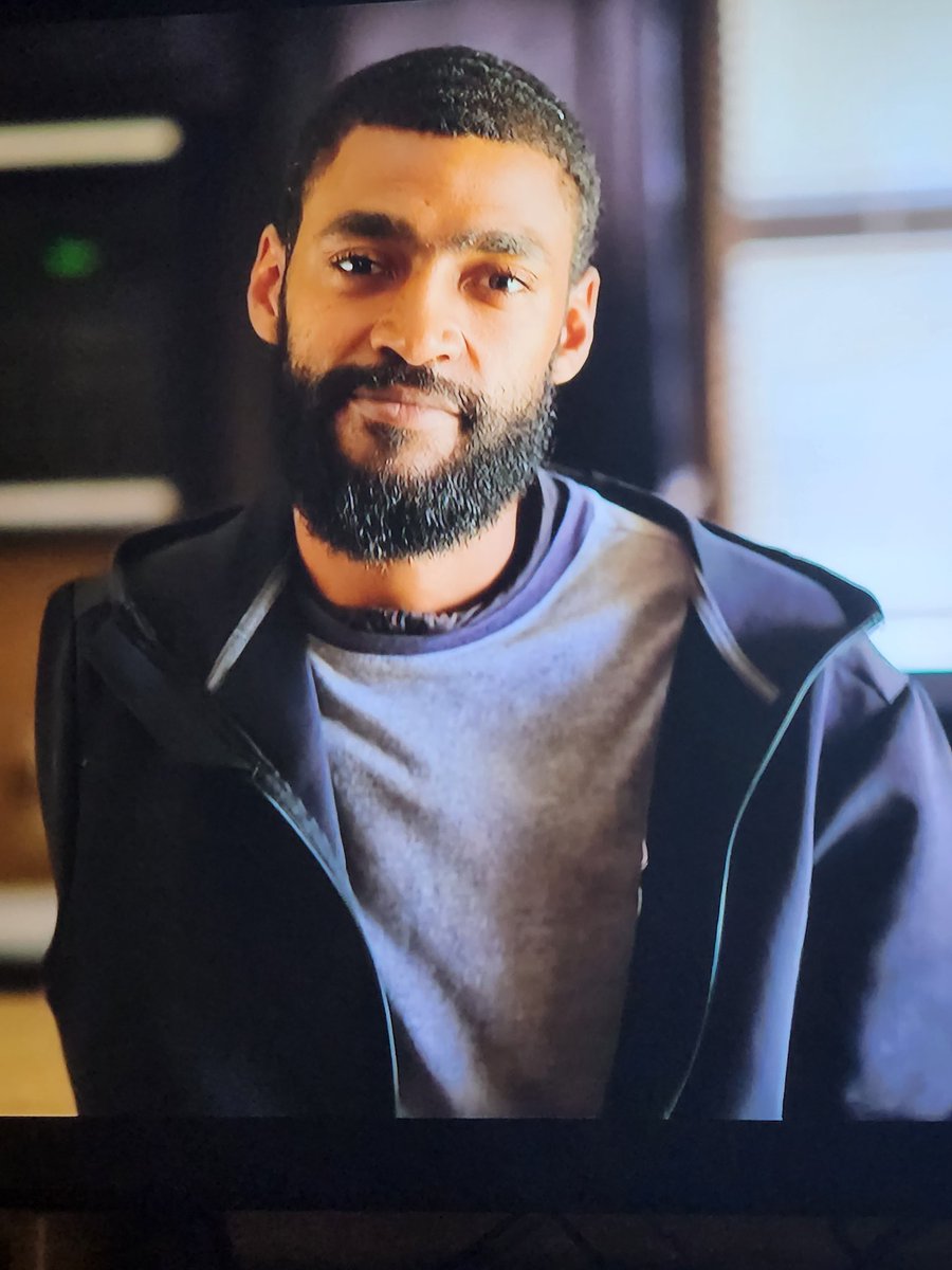 meghan_world's tweet photo. Thank you, Gabe, for sharing your story about how you suffered  physical and sexual abuse as a child growing up. I'm sure by sharing your story, you inspired/helped someone who has suffered in silence.

#HeartOfInvictusOnNetflix https://t.co/nPUpCCfztN