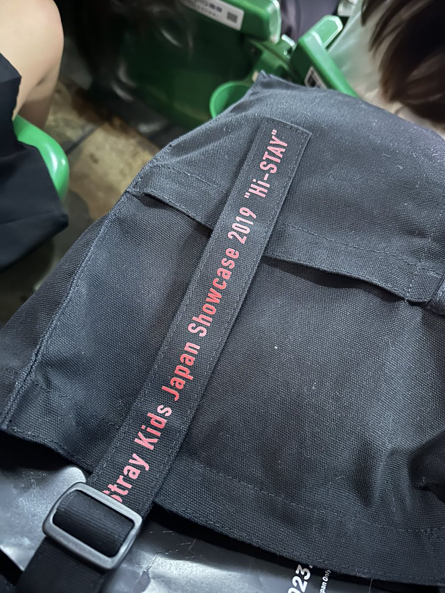 98_1025_'s tweet photo. 福岡公演の時、ハイステイのトートバッグもってたの多分私だけ https://t.co/Mbt9NmVZWY