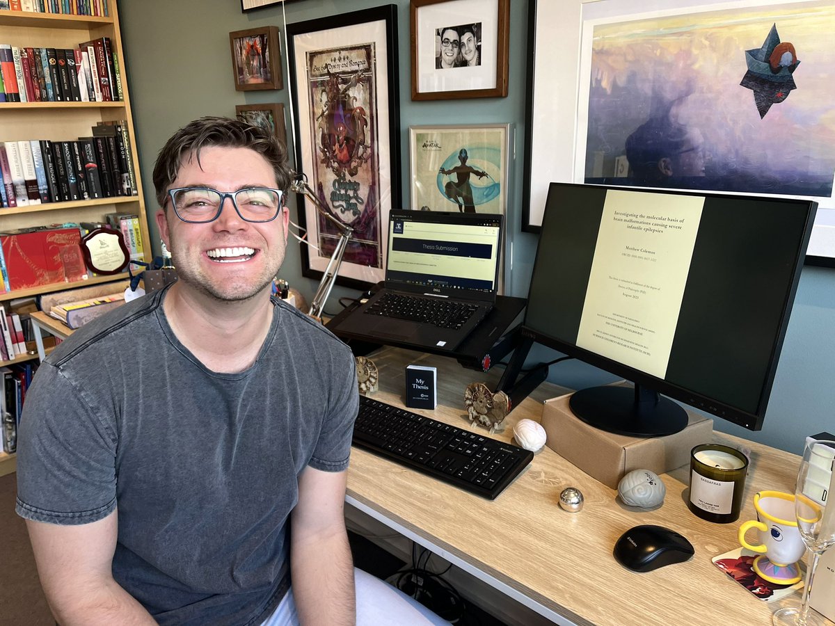 GeneticsMatt's tweet image. I have submitted my PhD thesis!!! I was so fortunate to have had such wonderful PhD supervisors (@0sems0, @drkbhowell, Prof Paul Lockhart &amp;amp; Prof Rick Leventer), advisors (@ae_frazier &amp;amp; @houweling_peter), collaborators and friends! @MCRI_for_kids @UniMelbMDHS @GSA_UniMelb