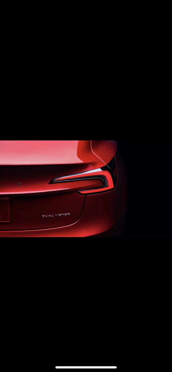 DEVILGAARA's tweet image. Updated Model 3 is out! #tesla better interior with ventilated seats, interior lighting, and updated steering wheel. More efficient and more quiet. #projecthighland