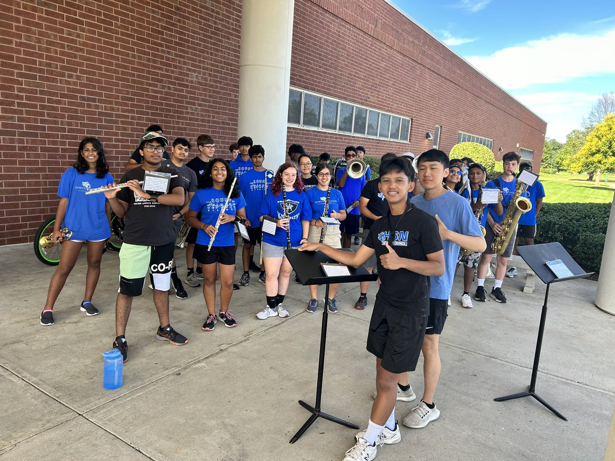 MFisher5663's tweet photo. Busy day for the Knights Marching Band! Started the day welcoming our incoming Freshmen to North and wrapped up Band Camp 2023! #Juno #KnightTime! @MrVerblaauw @mrssinghhsn @WWP_Arts https://t.co/E2Q3MpSgtP