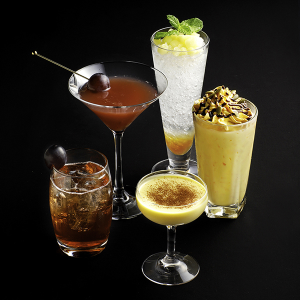 eastonePR's tweet photo. 【🍁『Autumn Cocktail Collection 2023』登場🍸】

一足先に秋を楽しめるカクテルが５品登場🍸

『Autumn Cocktail Collection 2023』

【販売期間】９月１日（金）～１０月３１日（火）

#eastone #イーストン #エレクトリックシープバー #電気羊酒場 #42BAR https://t.co/ZauZToSGia