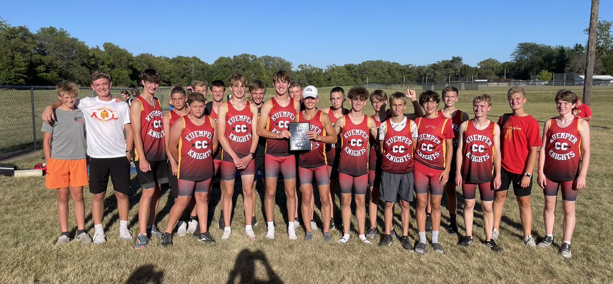 Kuemper Catholic Cross Country tweet media
