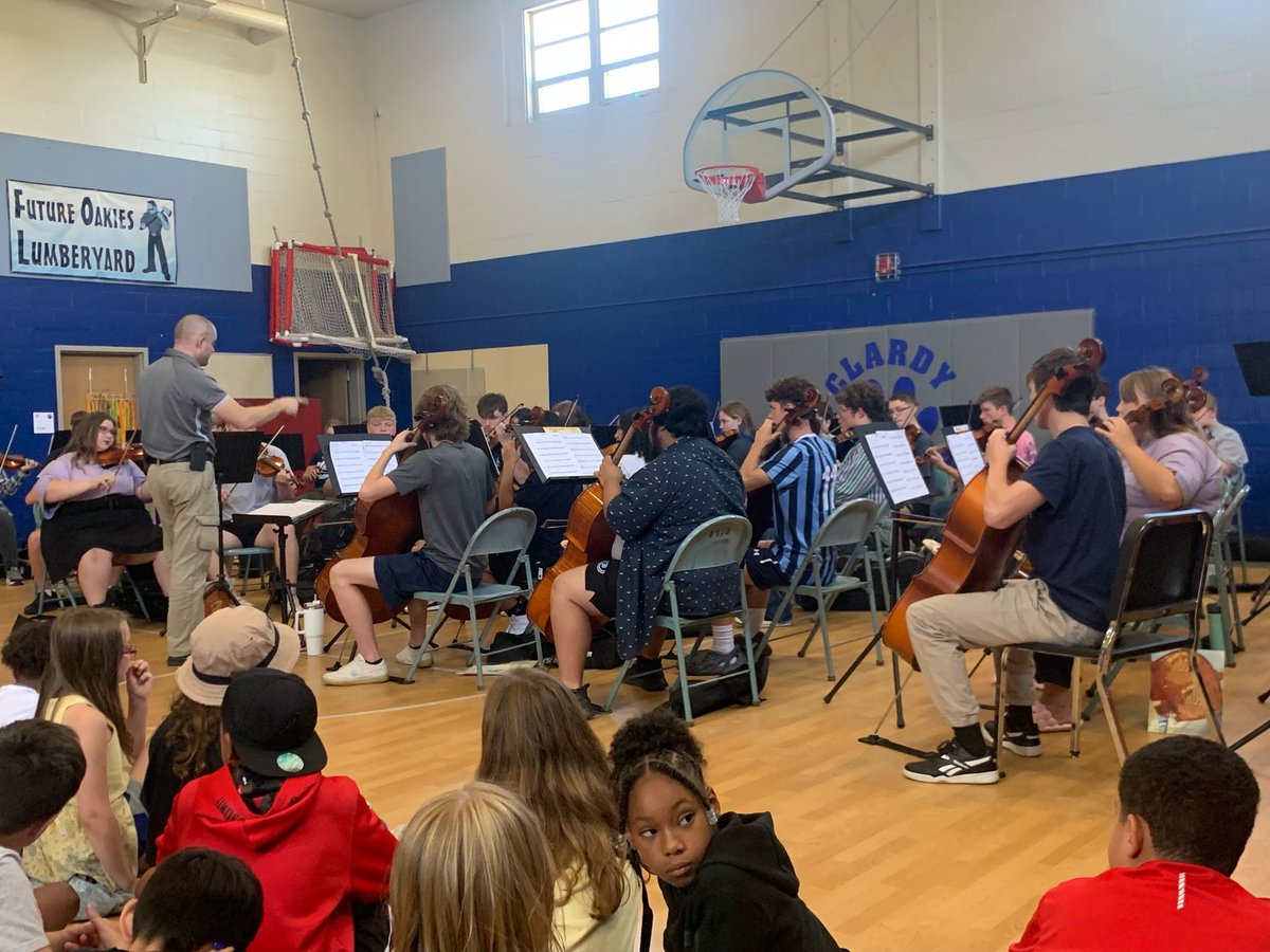 What a treat to have the <a href="/Northmen_OPHS/">Oak Park High School</a> orchestra come play to our fifth graders at <a href="/ClardyElemNKC/">Clardy Elementary</a> to get them interested in joining strings! #wildcatproud
