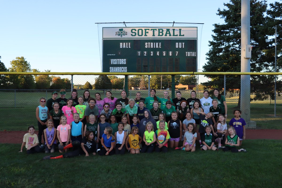 Chloe Tanner tweet media