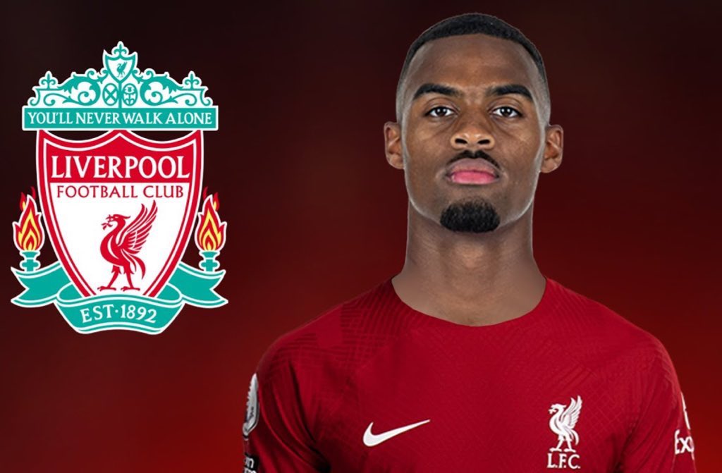mr_dallel's tweet image. Really klopp he's no way that this player is a defensive midfielder .there's still some work to do for LFC by finding defensive midfielder and a right back.That's a mainly two weakest spot's  that LFC have .I hope in the future that KLOPP handles those problems
