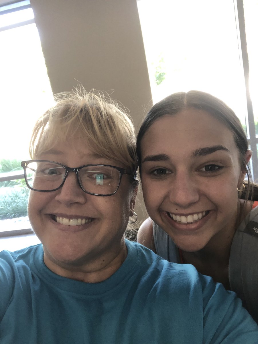 Had a wonderful day with @ApplyKS on the KSU campus! Ran into one of “my kids” at lunch. Didn’t get to see the others… I’m sure they were in class! Thank you K-State Admissions and Tara! #GoodStuff