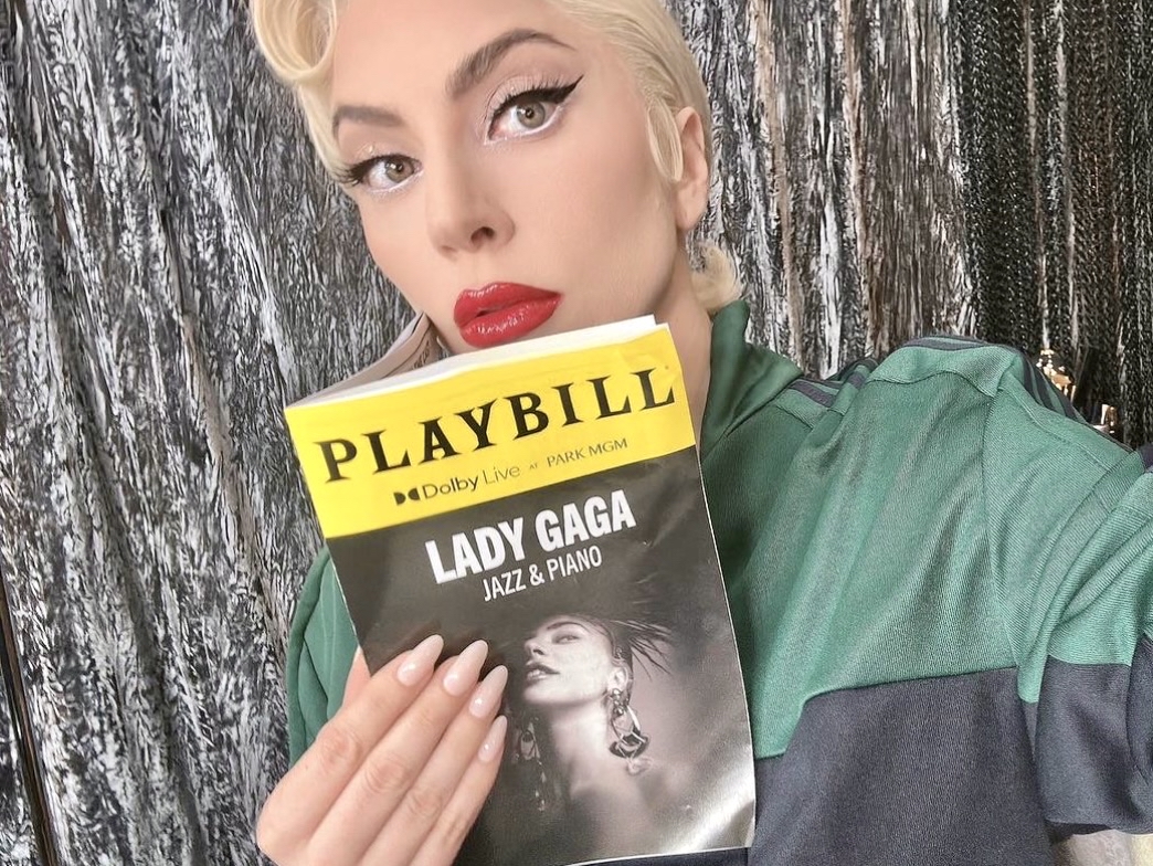 F4587DMWAAA_tmQ?format=jpg&name=medium