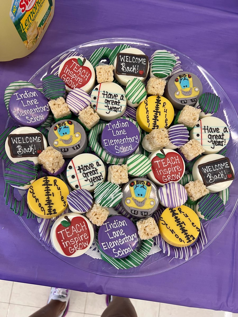 We have the most amazing parents <a href="/ILES_ENews/">Indian Lane Elementary 💜💚</a>