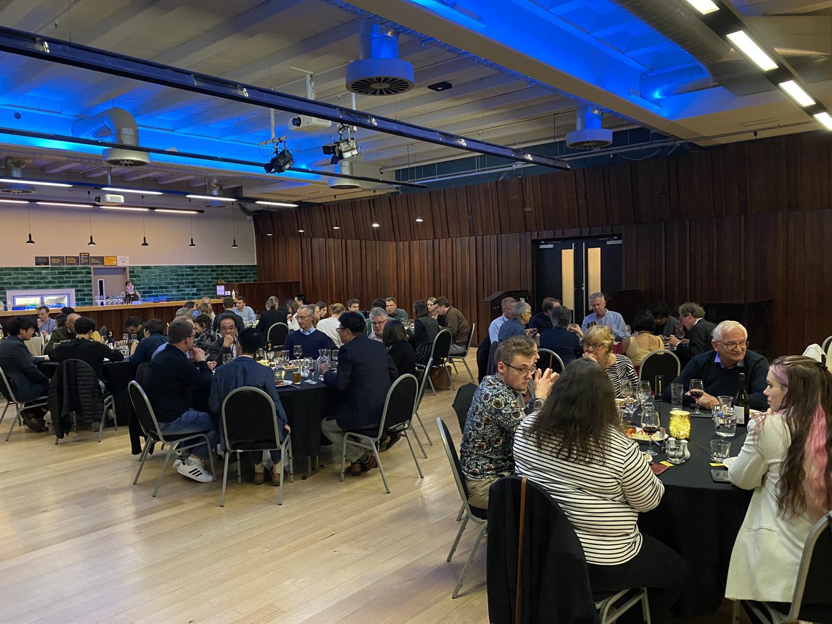 17Gtl's tweet photo. Good morning GTLers. Last day of #GTL17. Hope that you enjoyed the conference dinner last night - here is a photo of the evening. https://t.co/GwclIVG74a