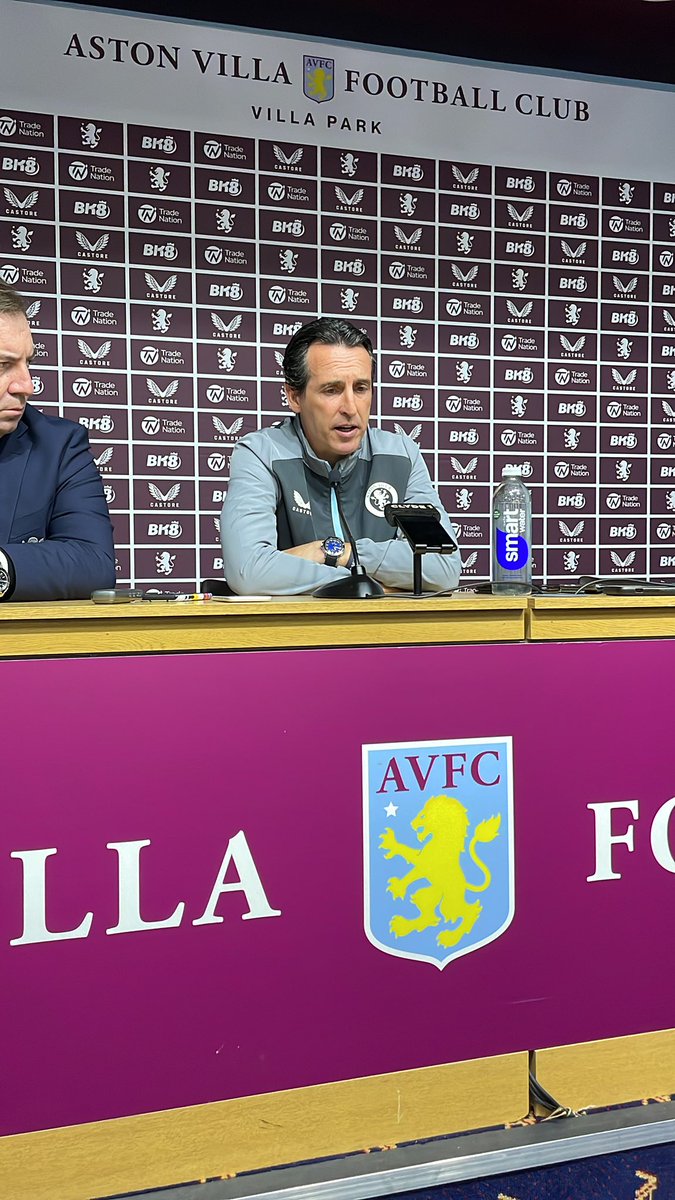 Unai Emery says there is a possibly that Philippe Coutinho could leave the club tomorrow.

Working on incomings but doing something significant on final day of the window

Lucas Digne is going to be with us. #AVFC