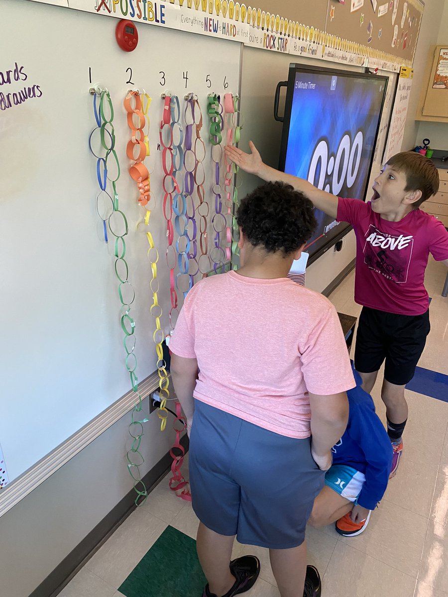 mrs_sderby's tweet photo. #longestpaperchain What students initially thought was a competition, turned out to be a lesson in what happens when we work #together as a #team. We were amazed at our results!! #collaboration #unity #PantherPride #qcsdproud @NeidigElem https://t.co/TFwkuWGjHq