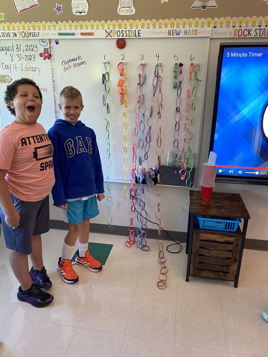 mrs_sderby's tweet photo. #longestpaperchain What students initially thought was a competition, turned out to be a lesson in what happens when we work #together as a #team. We were amazed at our results!! #collaboration #unity #PantherPride #qcsdproud @NeidigElem https://t.co/TFwkuWGjHq