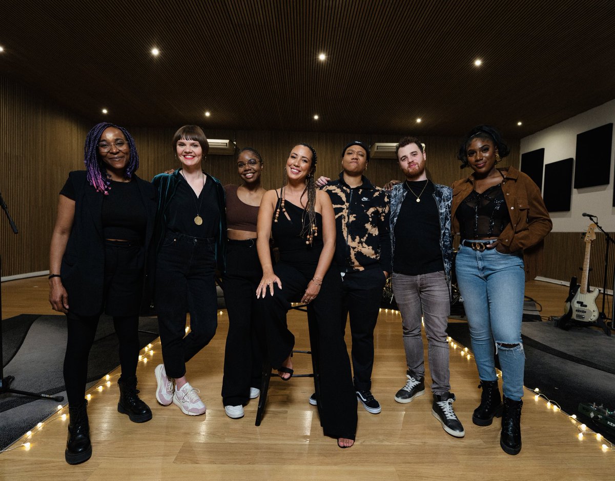 Rdv demain à 18h !!