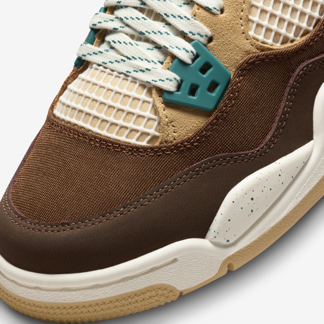 J23app's tweet photo. Official Images: Jordan 4 Retro Kids "Cacao Wow" https://t.co/5JgPi3QJFy