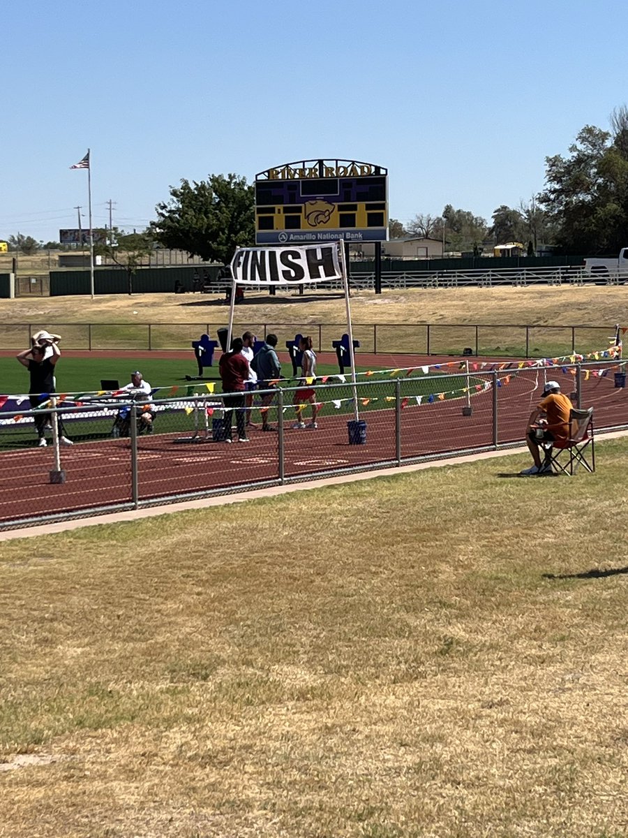 WadeCallaway's tweet photo. Can’t say enough good things about this River Road XC meet! Coach Britten and Co. have done a great job with hospitality and preparation!
Love the staff that Coach Welps has assembled here!
#WellDone
@welps38 @CoachBritten @Coach_sward #SteveRhodes #TimGarland https://t.co/QGp6XqsJCe