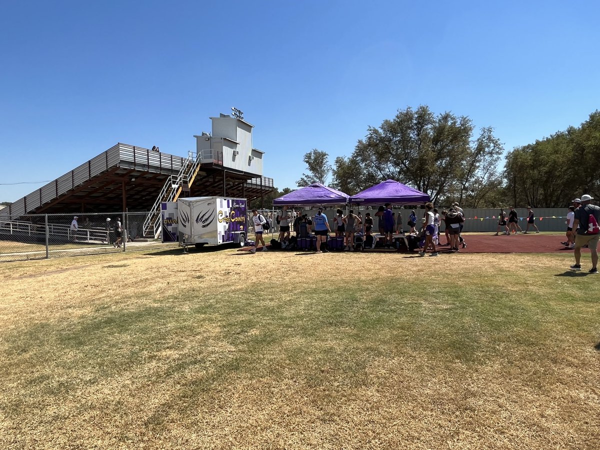 WadeCallaway's tweet photo. Can’t say enough good things about this River Road XC meet! Coach Britten and Co. have done a great job with hospitality and preparation!
Love the staff that Coach Welps has assembled here!
#WellDone
@welps38 @CoachBritten @Coach_sward #SteveRhodes #TimGarland https://t.co/QGp6XqsJCe