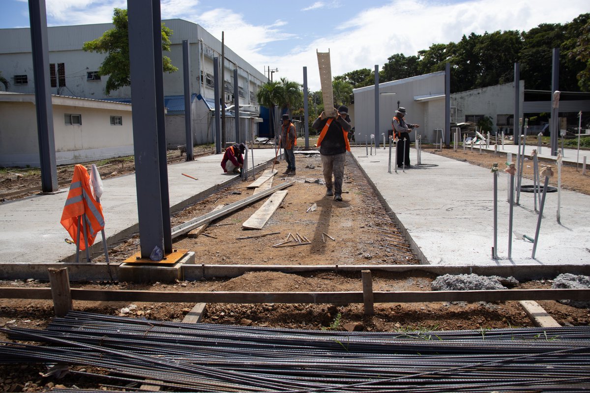 fumatrep's tweet photo. Cada día que avanza se vuelve una realidad la nueva sala de recuperación "Sayri Molina" en el Hospital de Puerto Cortes.

Seguiremos apoyando este tipo de acciones porque vienen a fortalecer los servicios de salud para Puerto Cortés y su gente.

#salud #fumatrep #Cortes #Honduras https://t.co/oeIBoGahB1