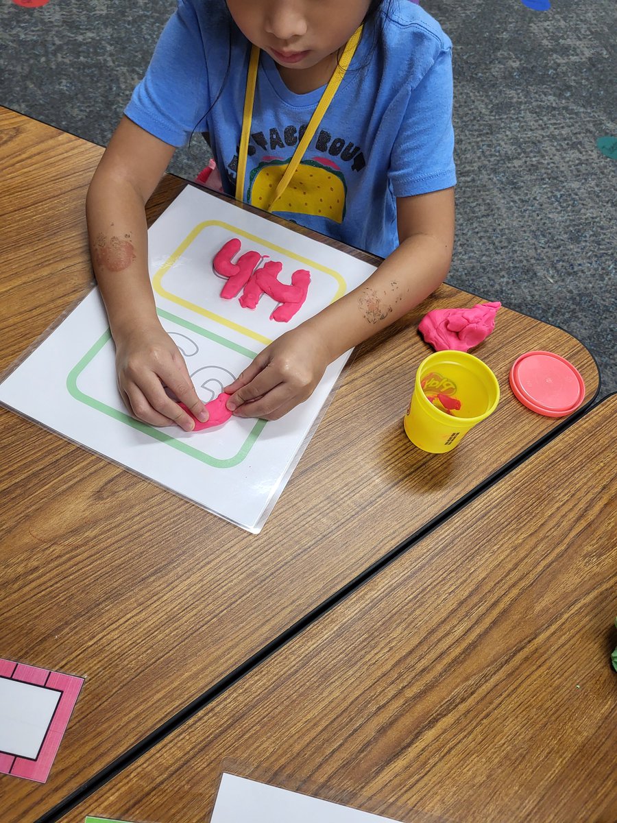 PreK loves building letters while building their fine motor skills. @OLE_Leop