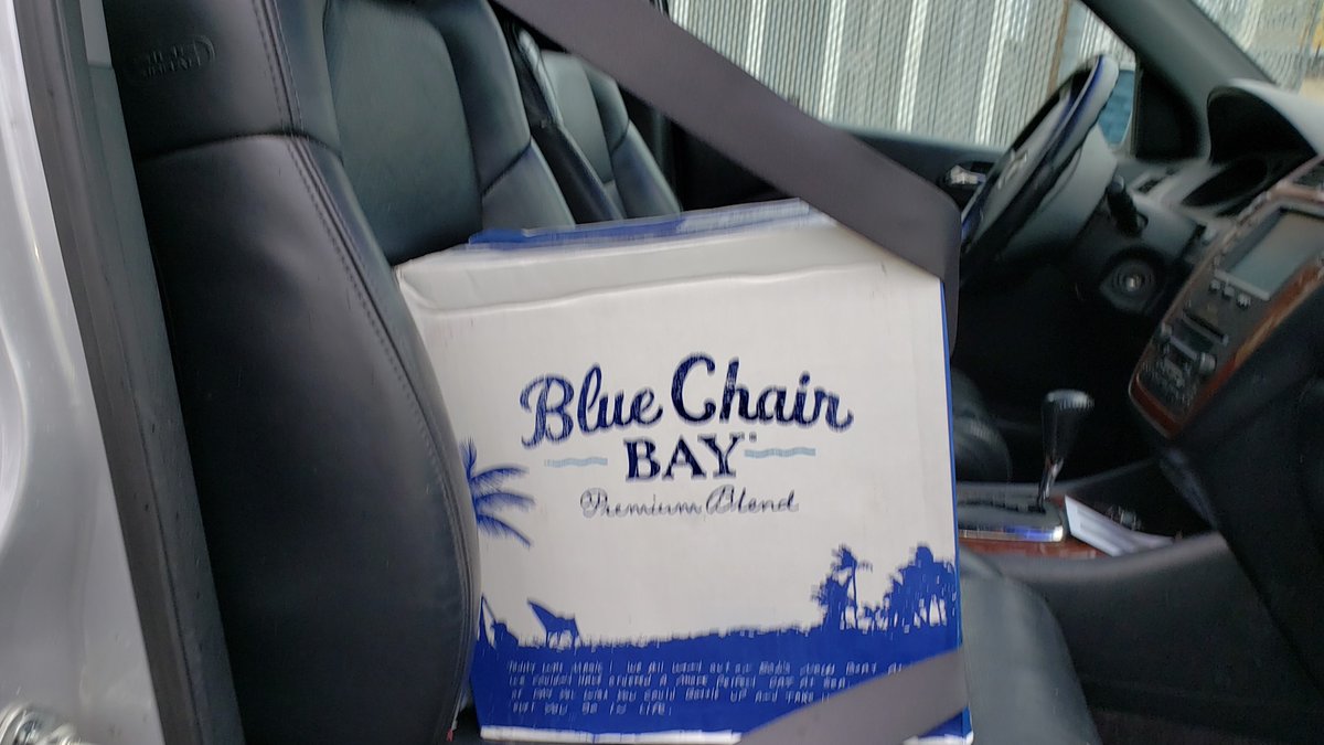 RolandSports's tweet photo. #BlueChairBayContest, by land...... by Sea........ and keeping my BCB safe......... RUM IT UP!!!!!!! @kennychesney, @BlueChairBayRum https://t.co/NzHfoQI9Yw