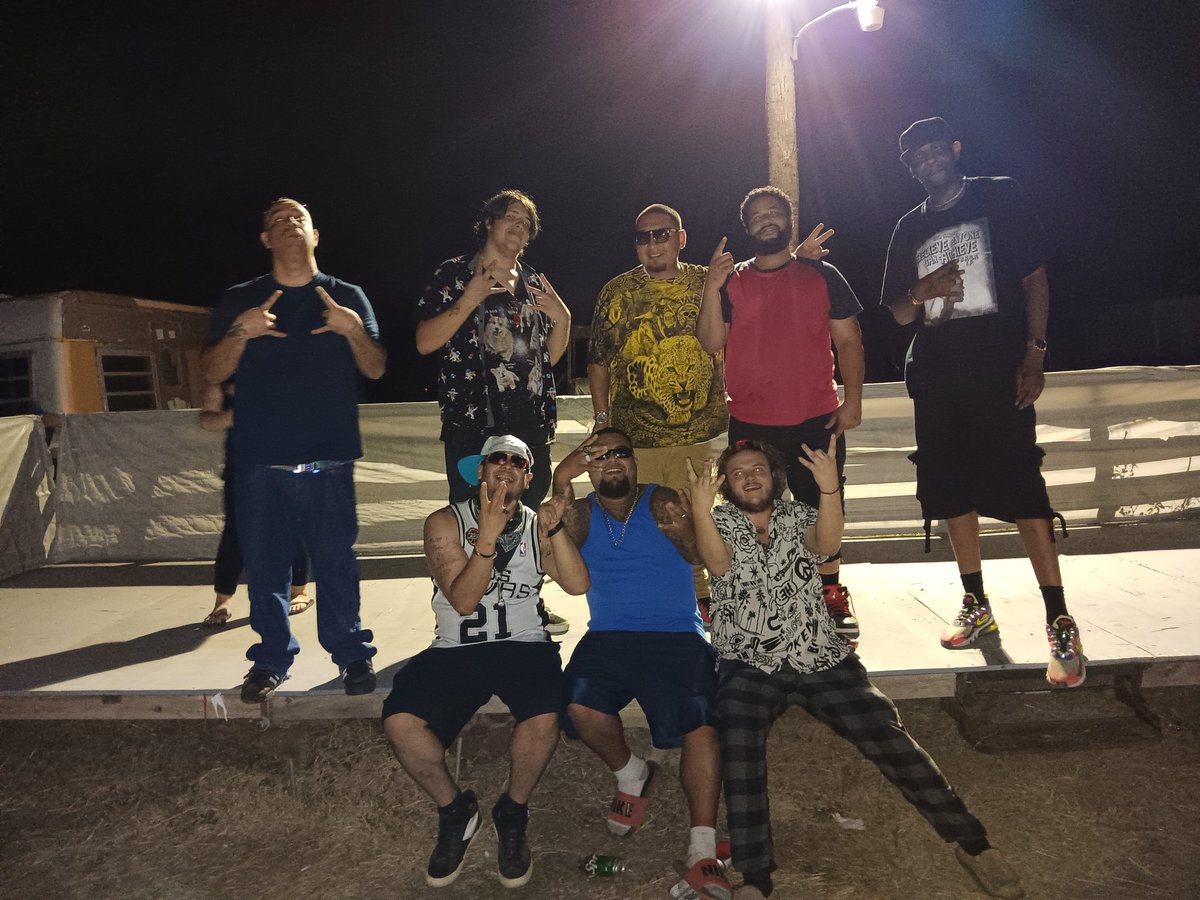 PlayaboySwag's tweet photo. #FEDERALBOYS  #WEUP #ALAMOANIMALS https://t.co/UHQuUCcNpN