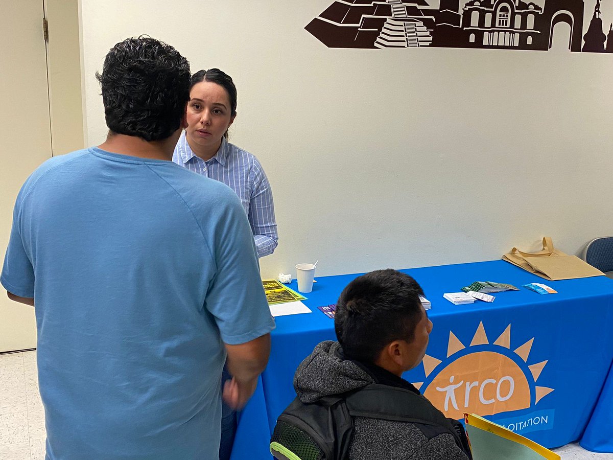 quesnelc's tweet photo. Asesorías legales gratuitas, ¿Qué hacer en caso de accidente en el trabajo? recursos impresos, acompañamiento, son algunos de los servicios que ofrecieron en @ConsulMexPot hoy #OregonWCD, #OregonOsha, @PCUNoregon y @ICS_PDX durante la Semana de Derechos Laborales #SDL2023 https://t.co/ATfN1fqJYj