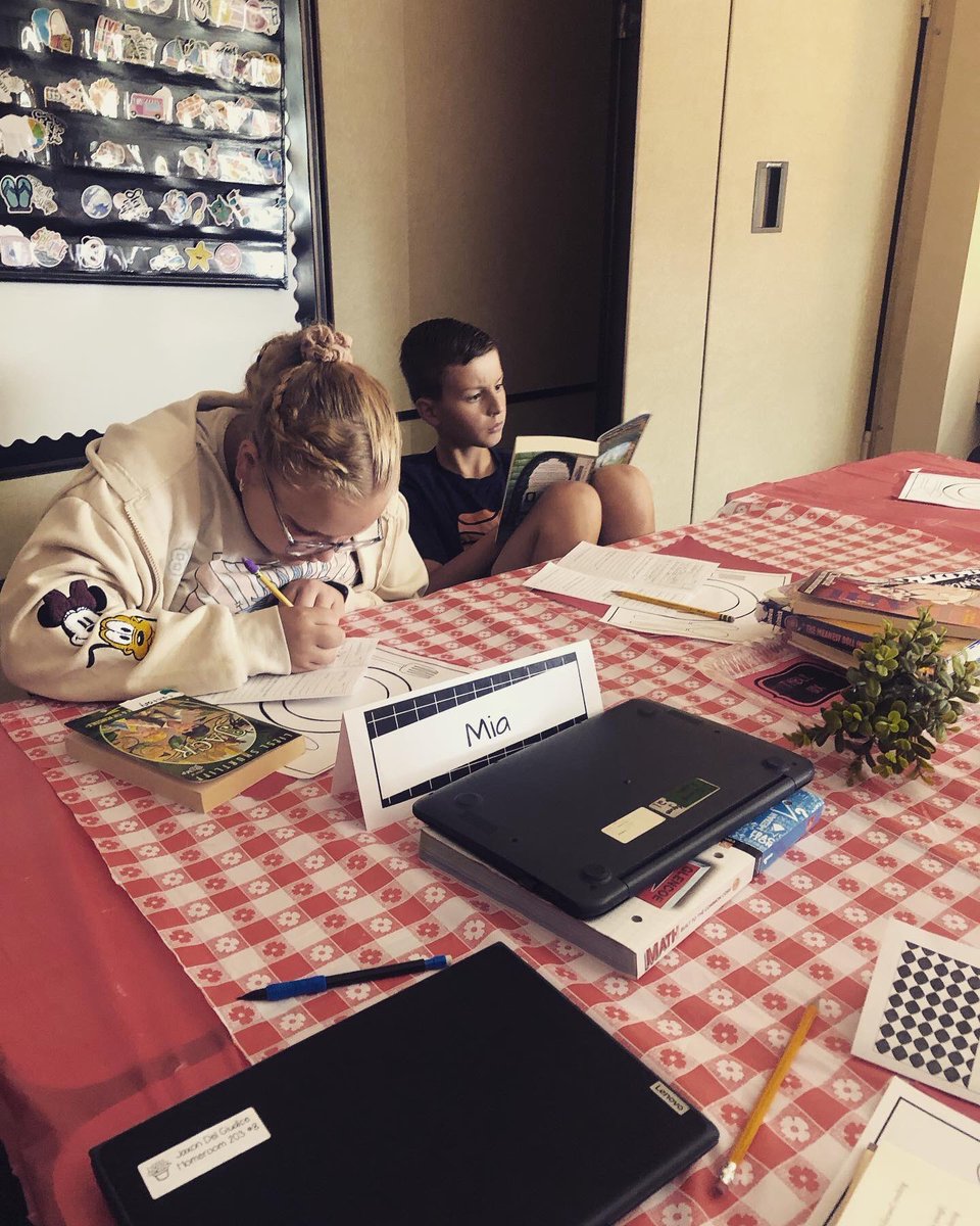 CharRinehart's tweet photo. Book Tasting with #TeamIntrepid readers exploring their reading identities by sampling a variety of genres. @TeamNSIS @canon_mac https://t.co/Eq96zshVQ3