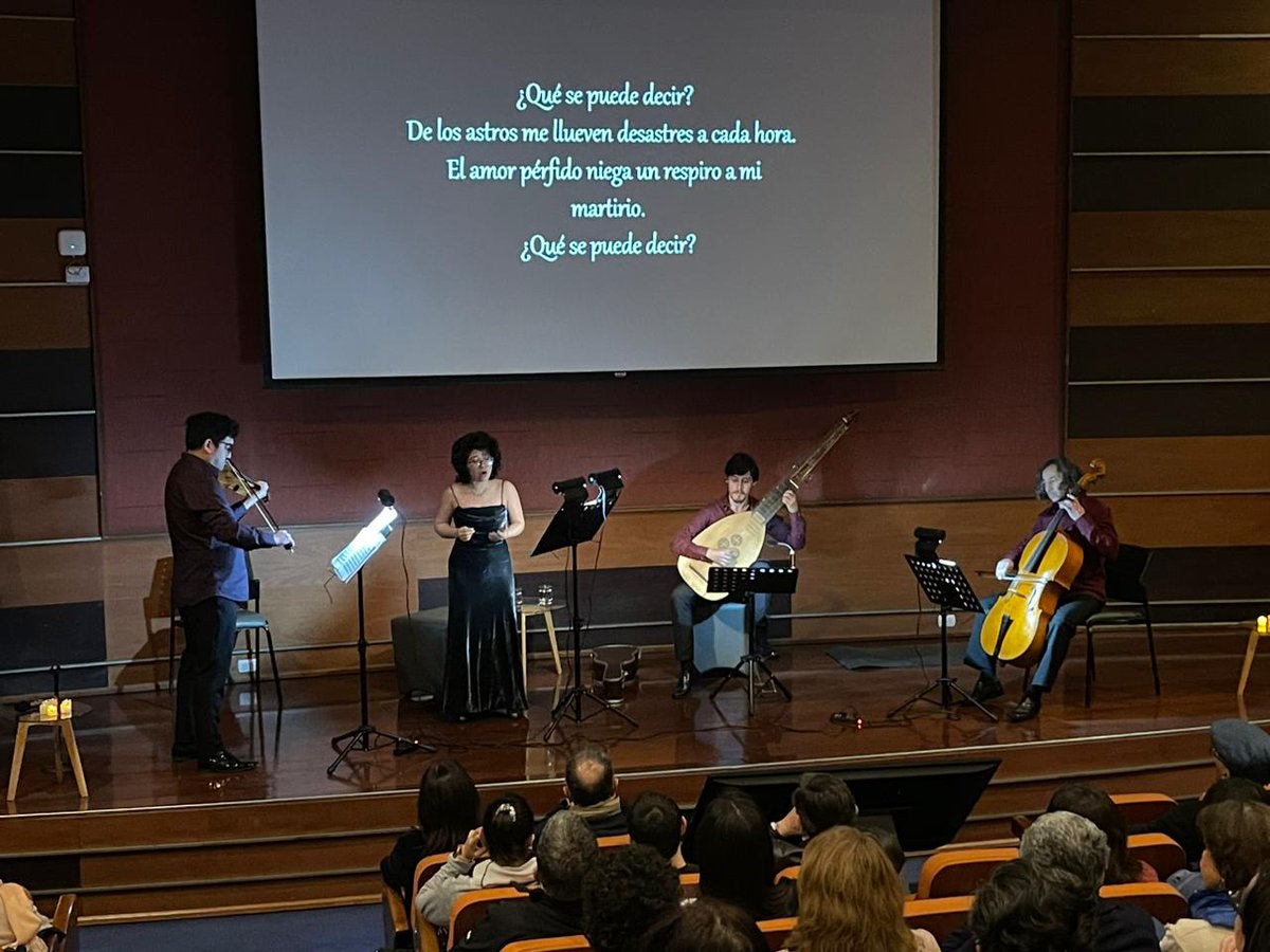 udeconcepcion's tweet photo. #VinculaciónUdeC: En auditorio de #UdeC Santiago se realiza el tercer concierto de la Temporada de Música de Cámara de la Orquesta Sinfónica de la #UdeC, con Aria Incógnita, que presenta música de la mujer compositora del Barroco.

Hilo 👇🏻 https://t.co/81330ij8Mj