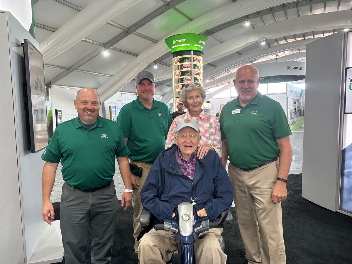 Matt Montgomery tweet media