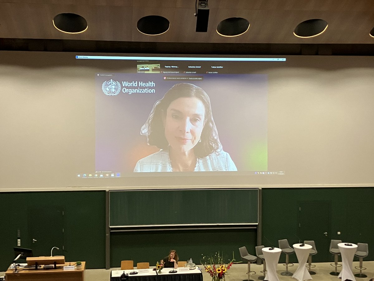 SuSe_2023's tweet photo. Einige Einblicke in den zweiten bereichernden  Kongresstag

Morgen geht es um  "Vernetzung für die Zukunft" und "Das kommende Vierteljahrhundert"

⏰Start: 9:00   
📍@univienna, Hof 2, Hörsaalzentrum, Hörsaal C1 https://t.co/z9P8Ll2oMF