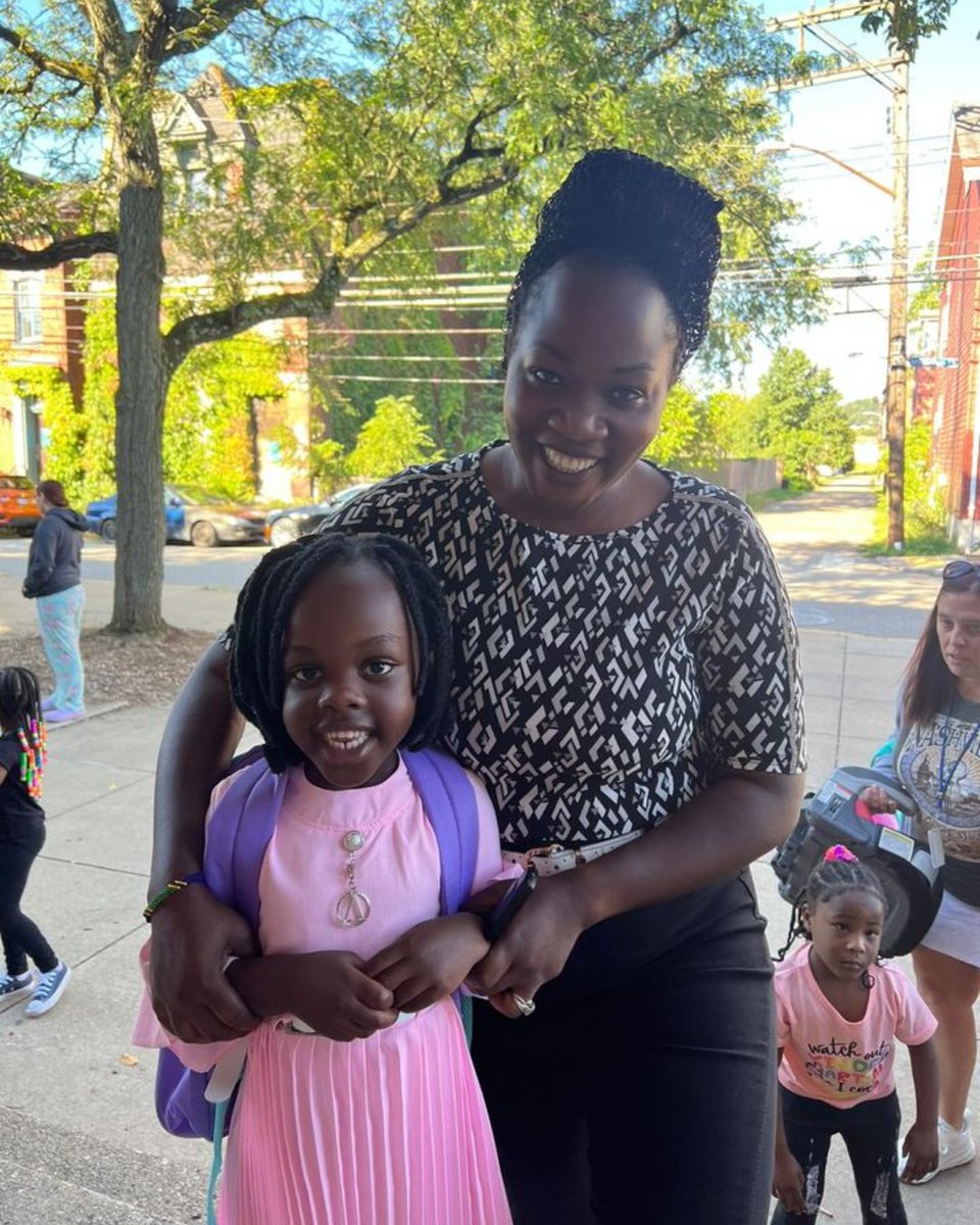 PPSnews's tweet photo. Smiling faces for the first day of kindergarten at Pittsburgh Manchester PreK-8! π
#PPSFirstDay https://t.co/lyVGfccGEh