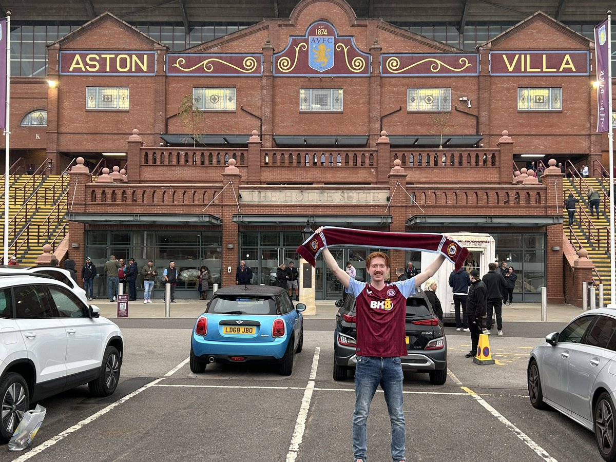 NickConway_'s tweet photo. Newfoundland 🇨🇦 ➡️ Villa Park 🦁 

First Aston Villa match was something I will never forget.

For 10 years I’ve waited for today and I can guarantee I won’t wait another decade to come back.

#UTV #AVFC @AVFCOfficial https://t.co/TM0HSjeUl7